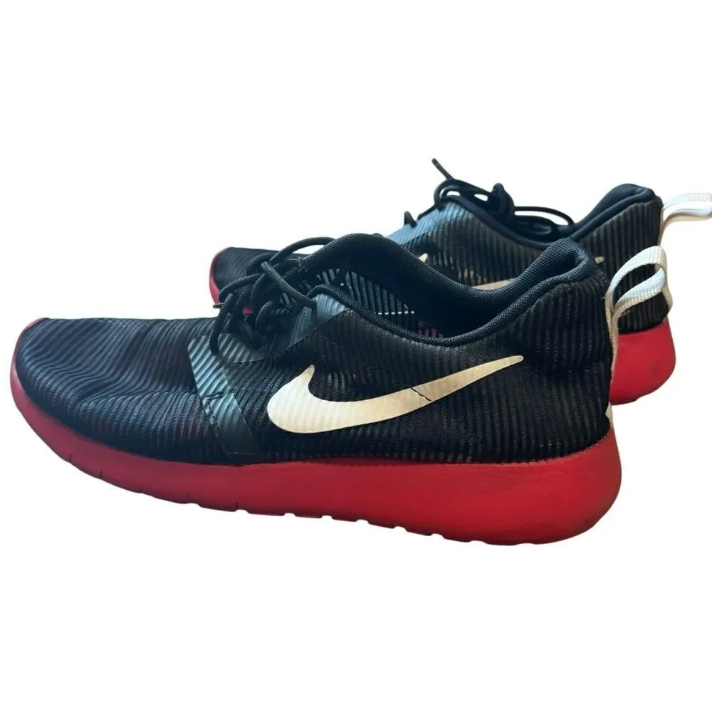 Nike Roshe One Flight Weight Sneakers